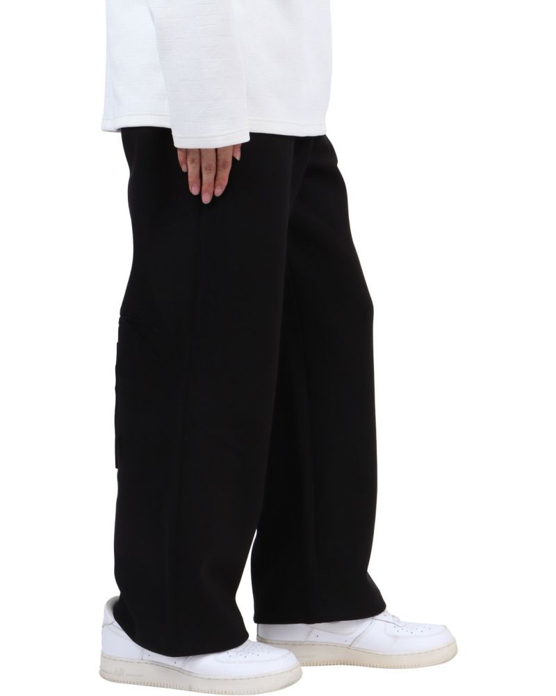 ブラック：173cm63kg(Lサイズ着用)