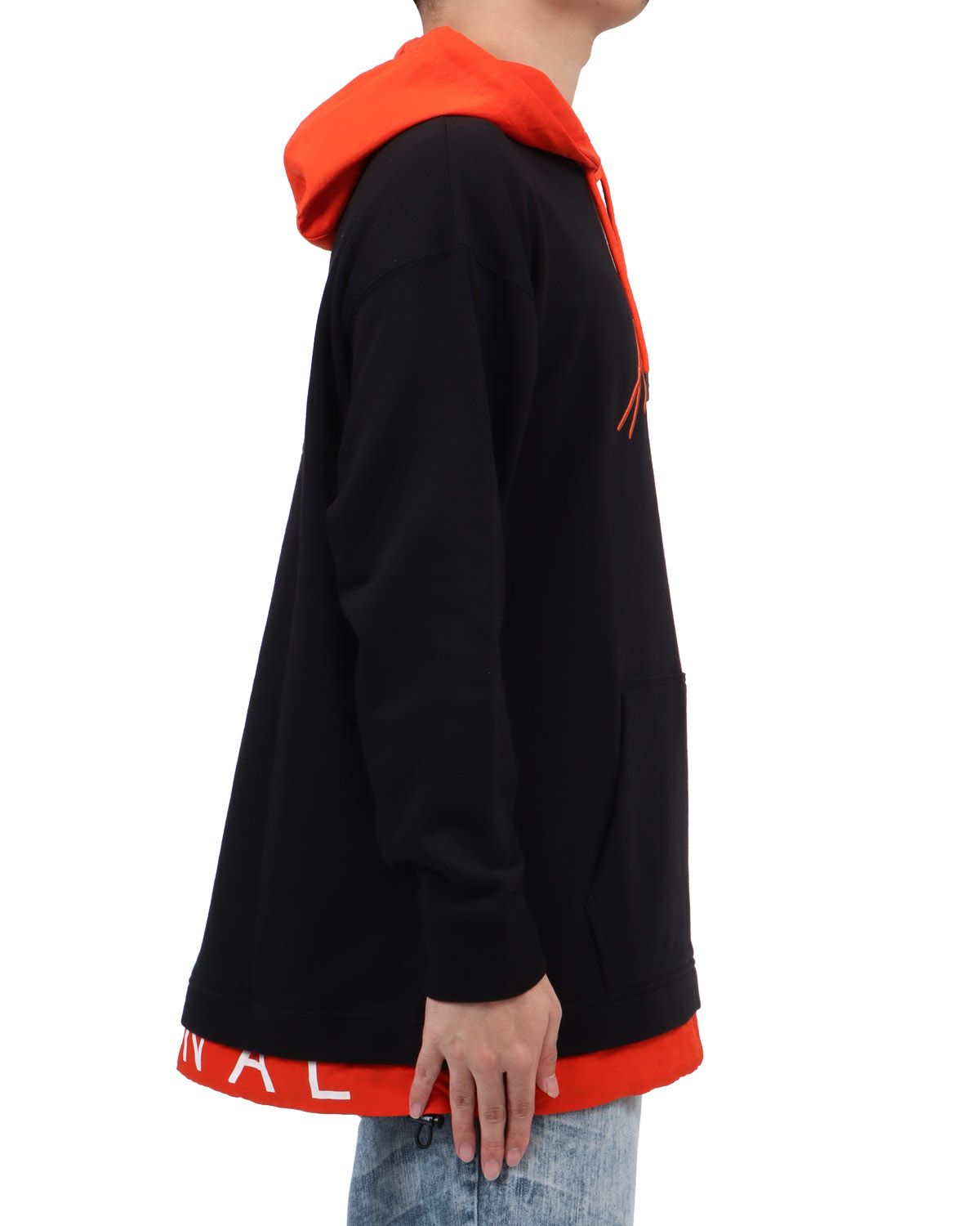 ブラック：173cm63kg(Lサイズ着用)