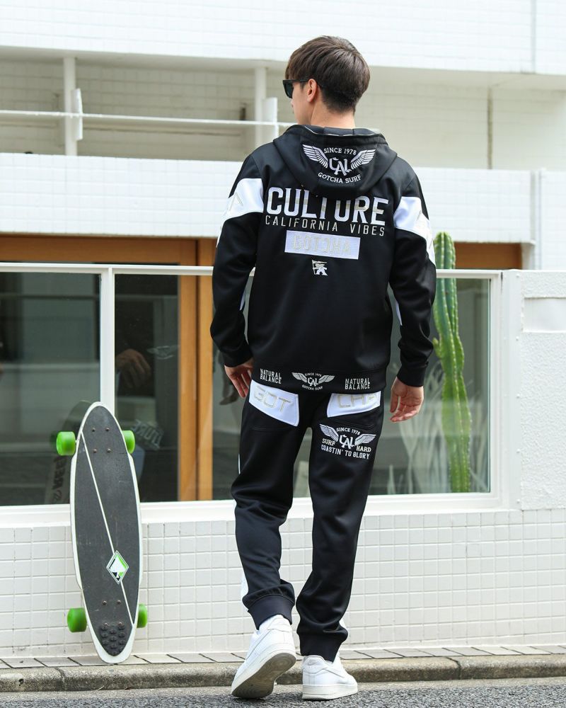 ブラック：180cm/70kg(Lサイズ着用)