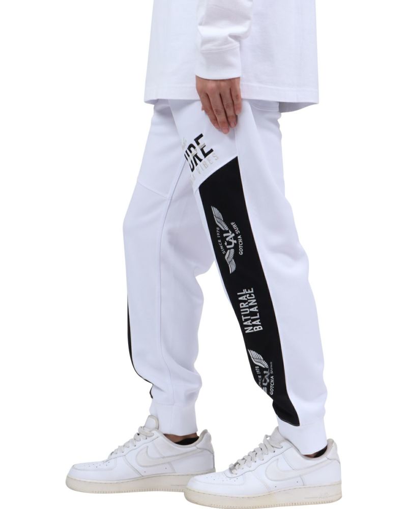 ホワイト：173cm63kg(Lサイズ着用)