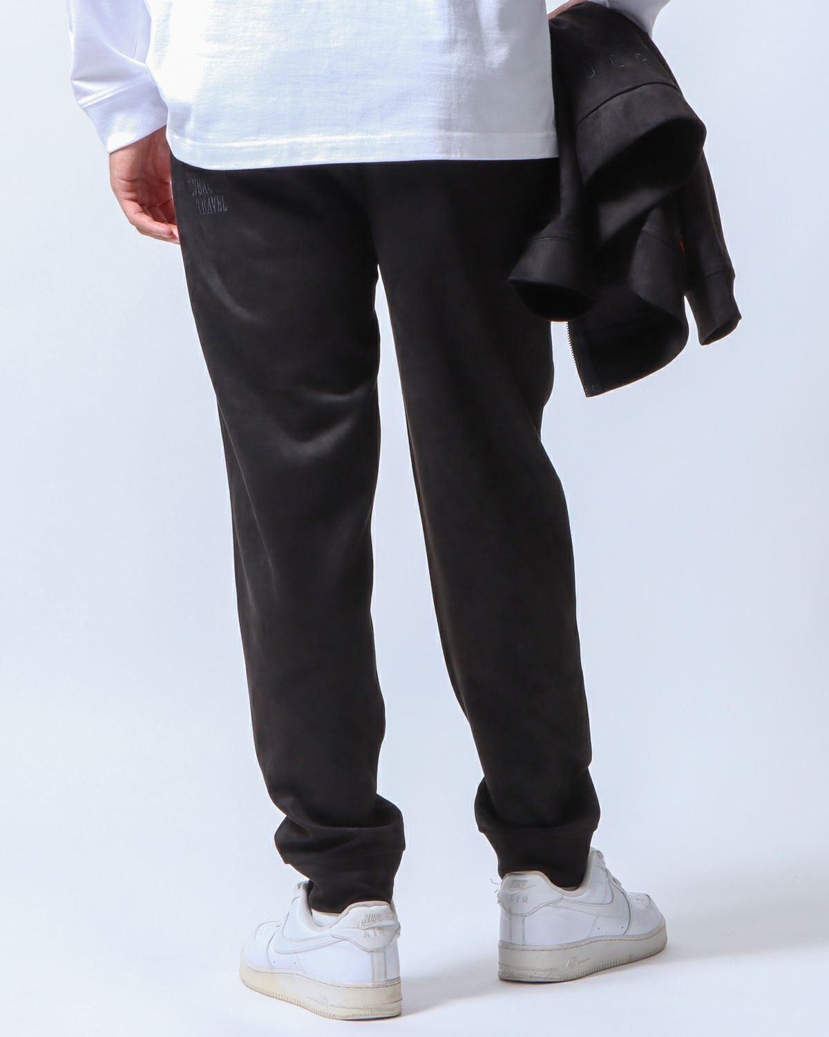 ブラック：180cm/70kg(Lサイズ着用)