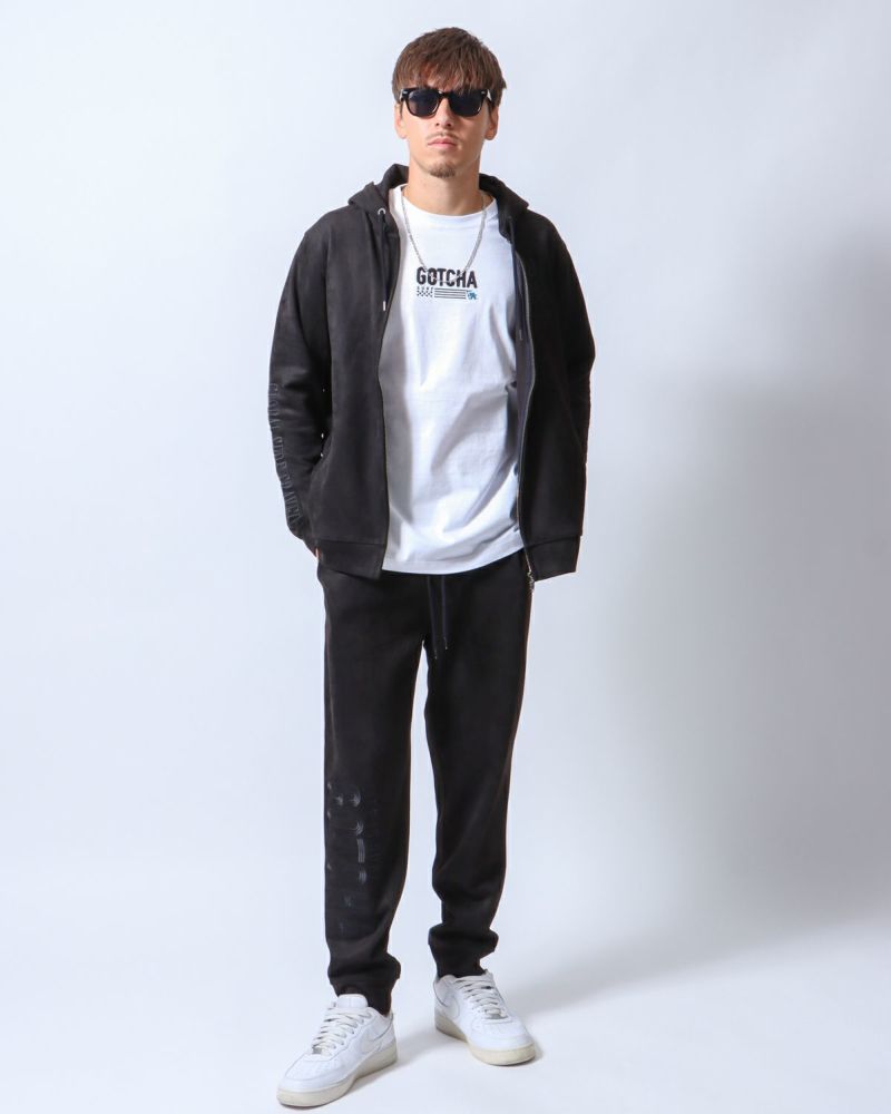 ブラック：180cm/70kg(Lサイズ着用)