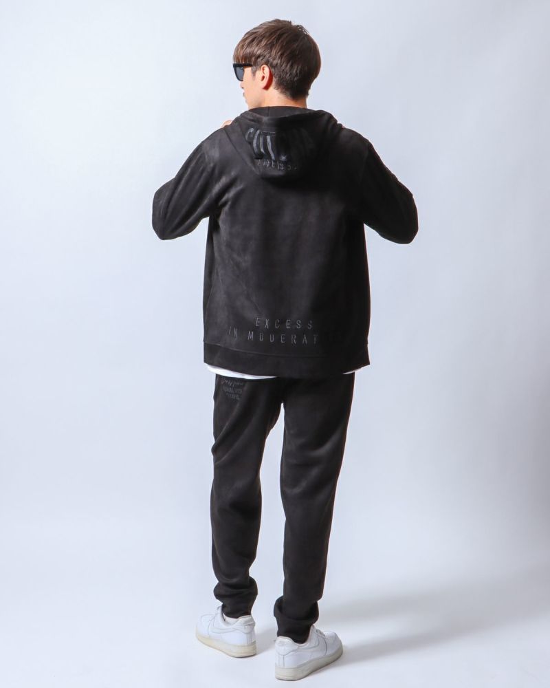 ブラック：180cm/70kg(Lサイズ着用)