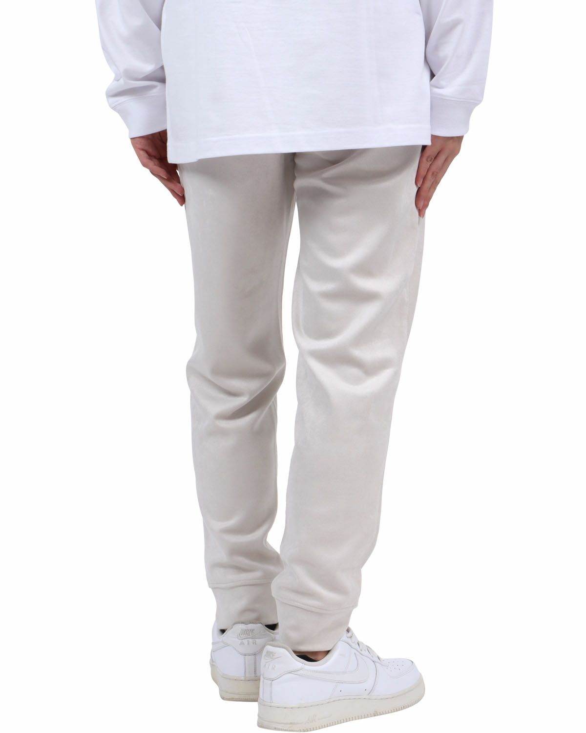 キナリ：173cm63kg(Mサイズ着用)