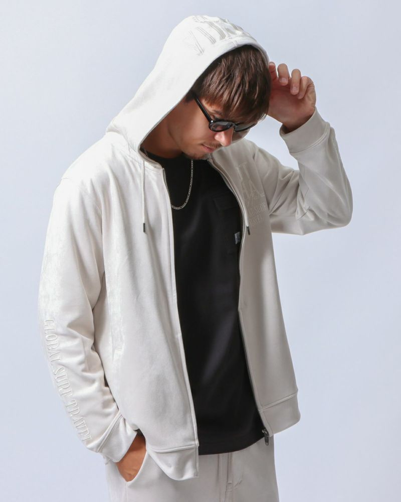 キナリ：180cm/70kg(Lサイズ着用)