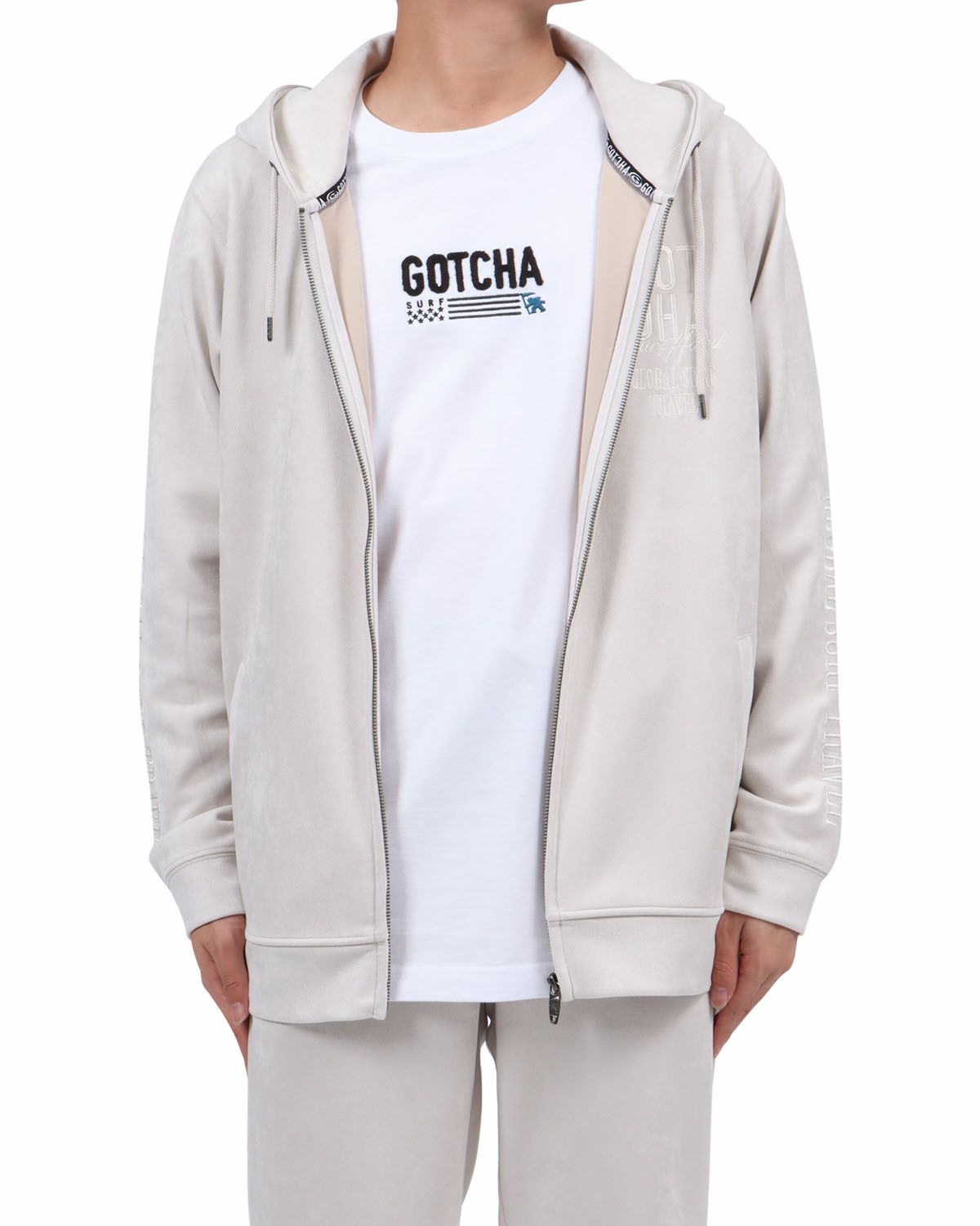 キナリ：173cm63kg(Lサイズ着用)