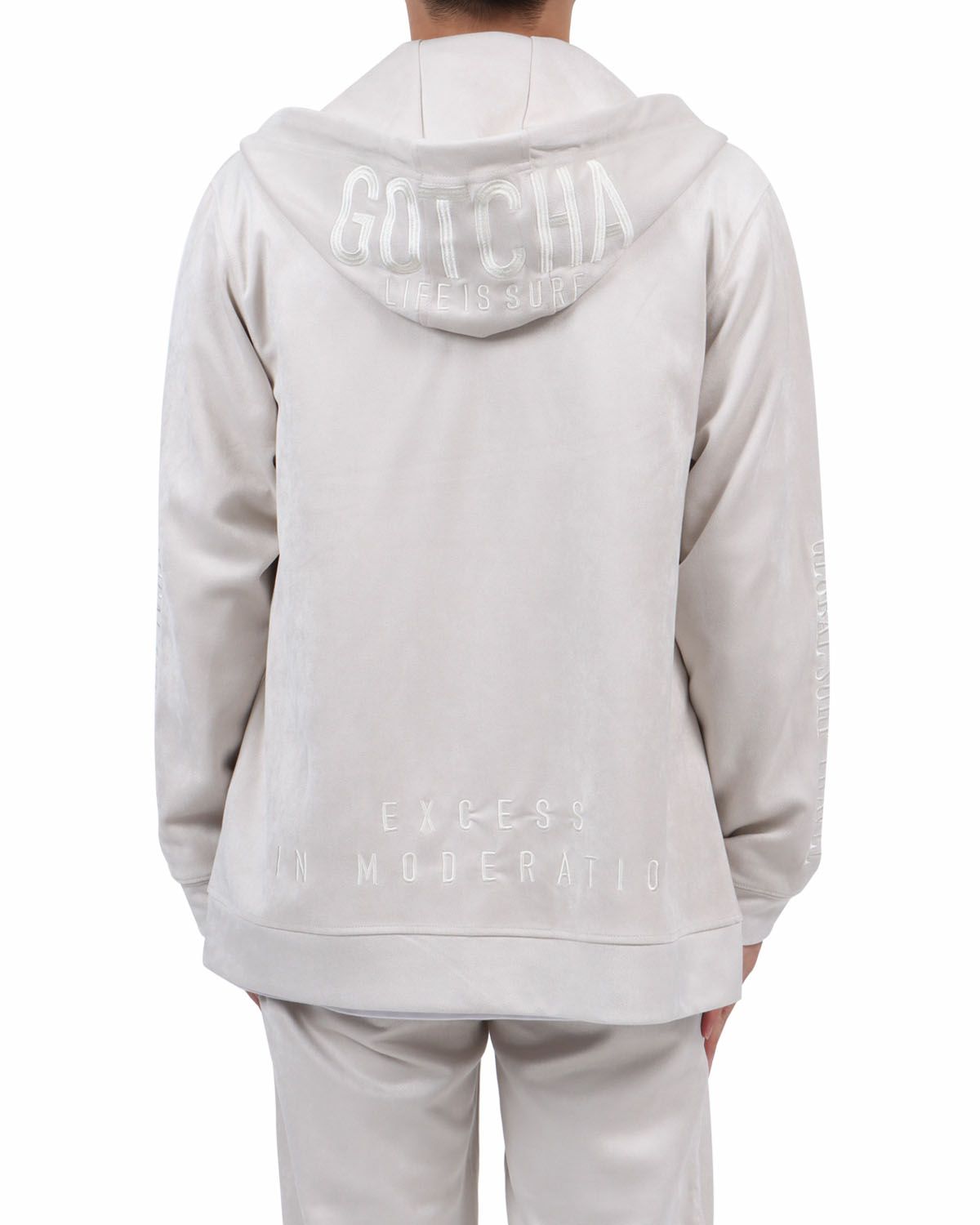 キナリ：173cm63kg(Lサイズ着用)