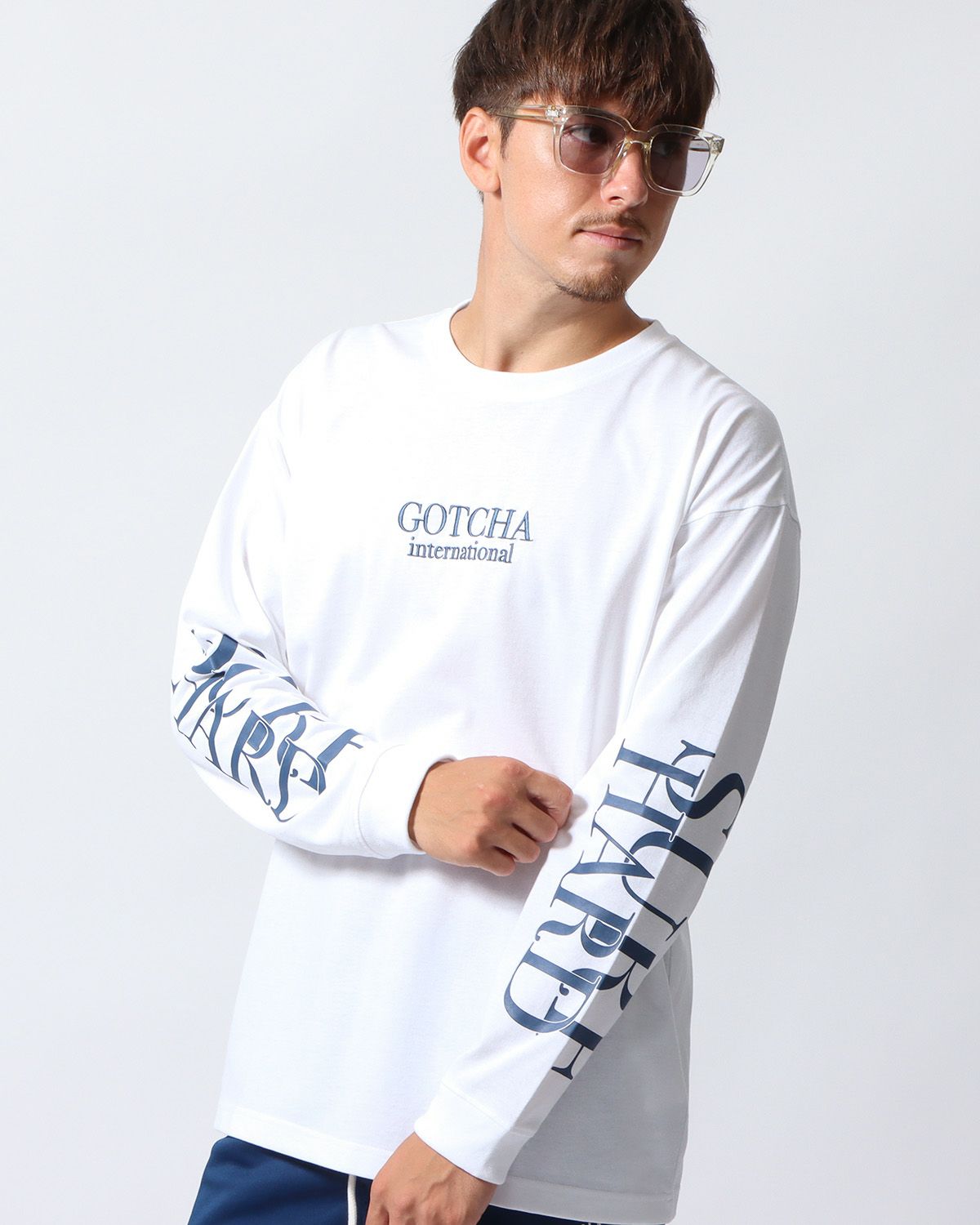 ホワイト：180cm/70kg(Lサイズ着用)