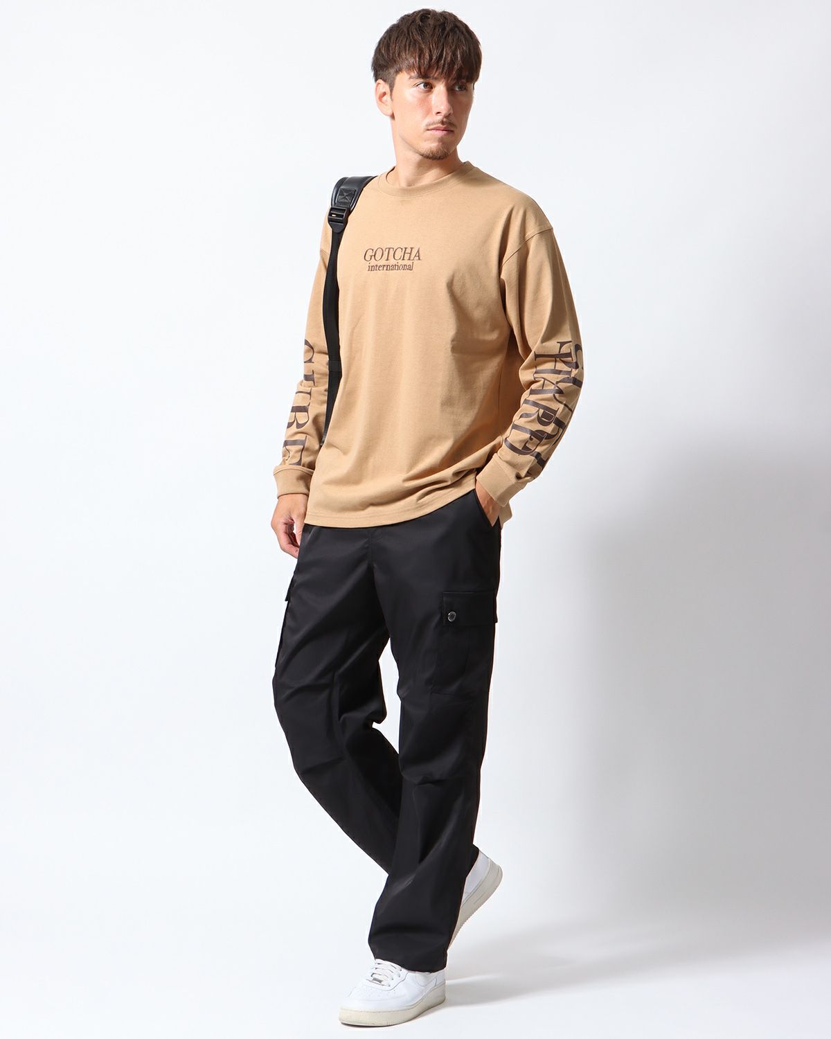 ベージュ：180cm/70kg(Lサイズ着用)