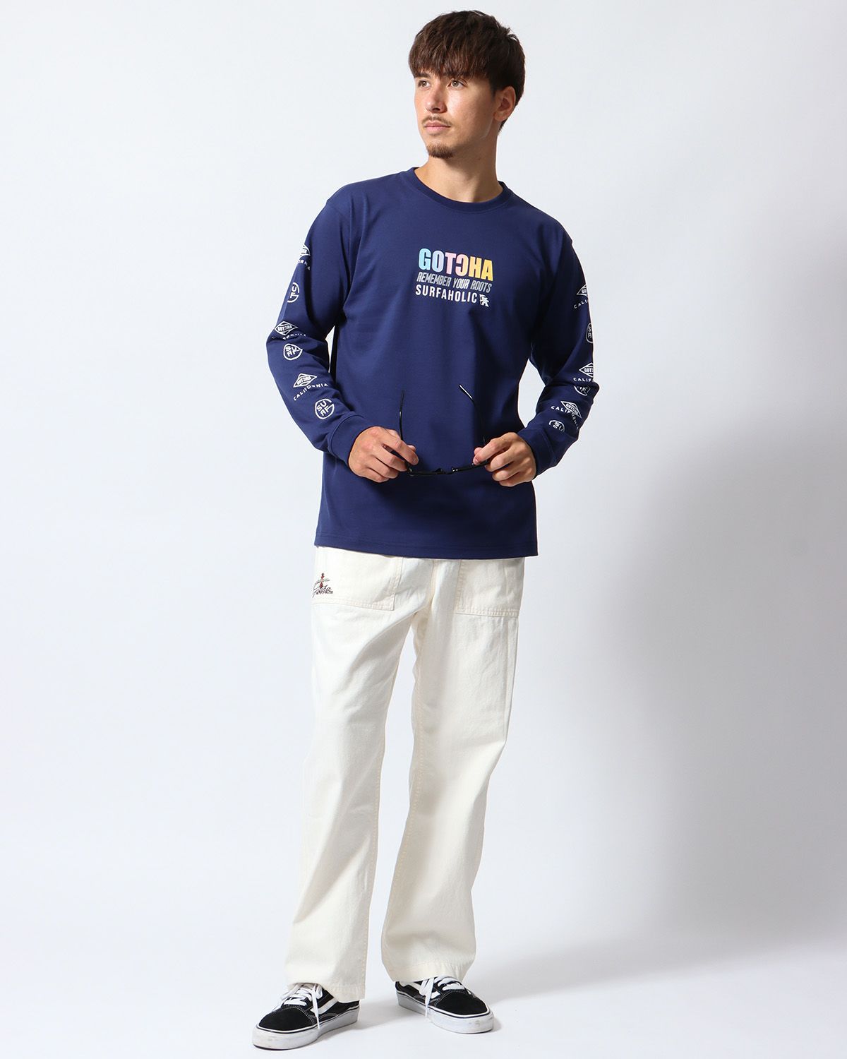 ネイビー：180cm/70kg(Lサイズ着用)