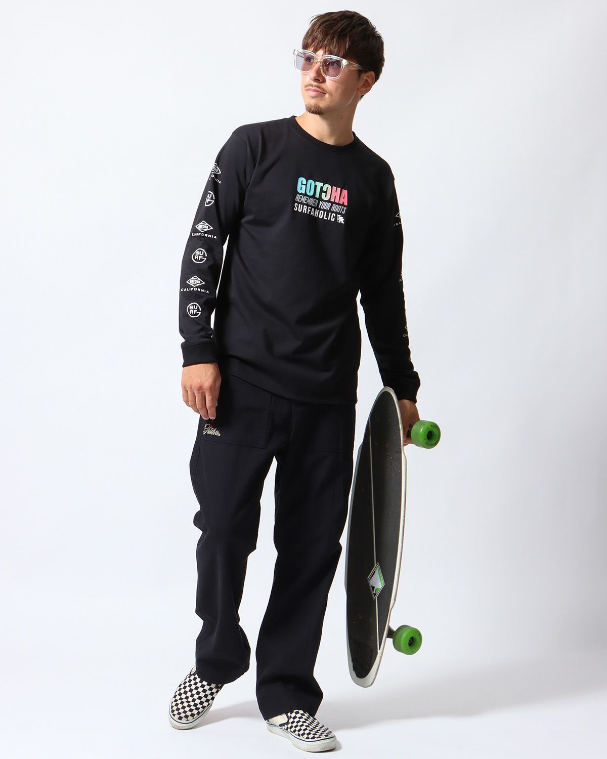 ブラック：180cm/70kg(Lサイズ着用)