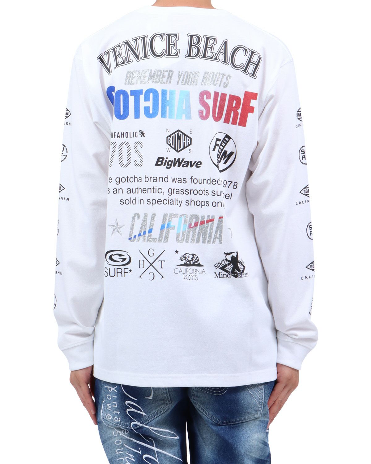 ホワイト：174cm62kg(Lサイズ着用)