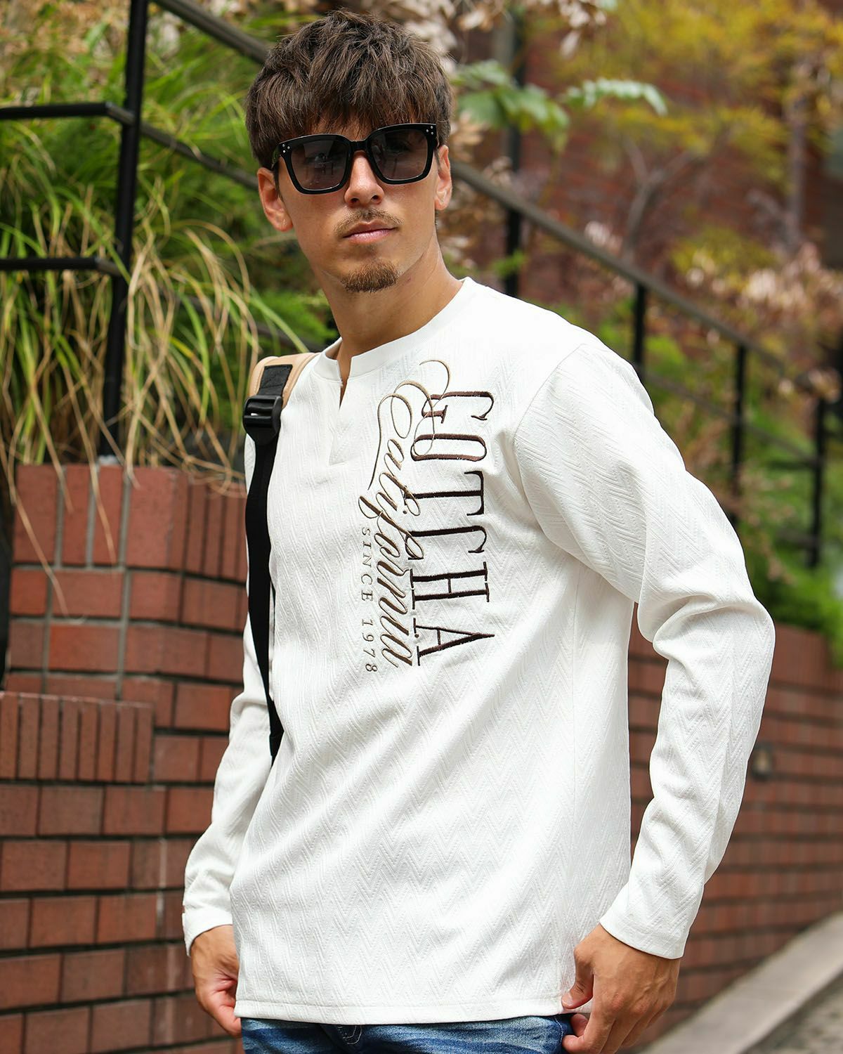 ホワイト：180cm/70kg(Lサイズ着用)