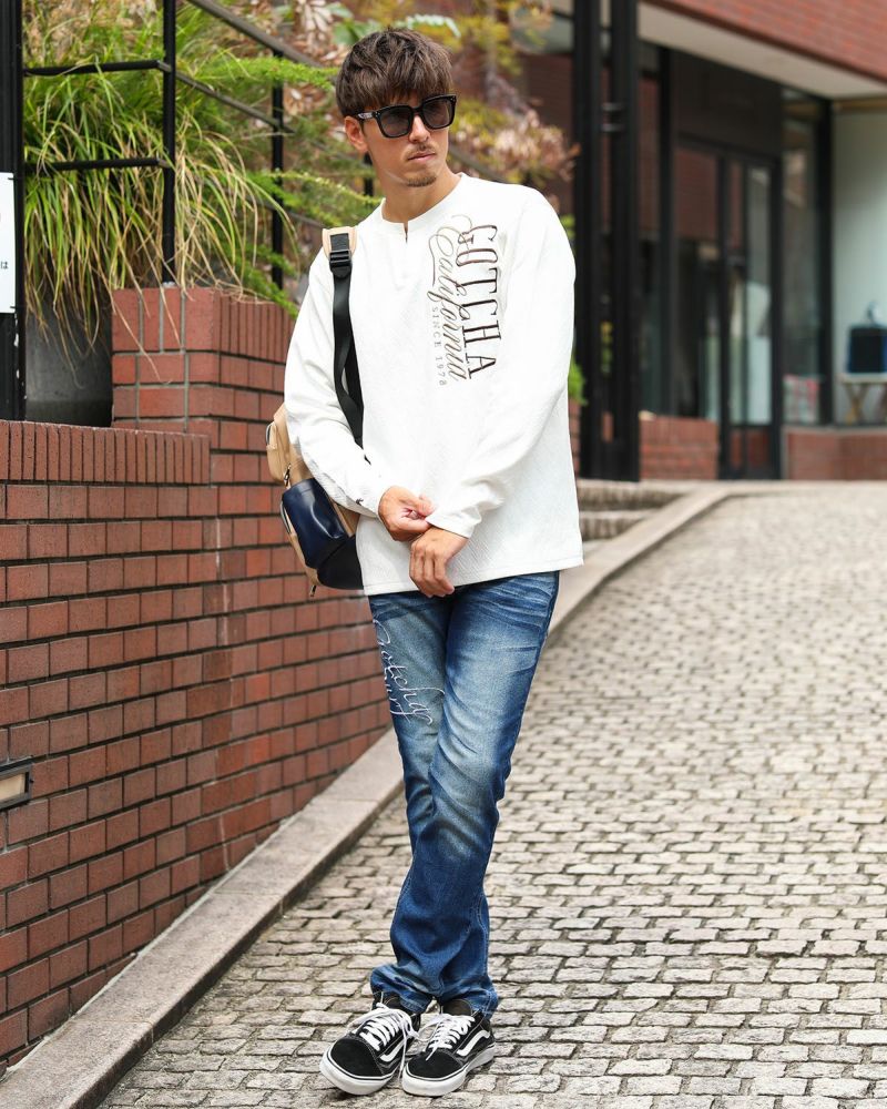 ホワイト：180cm/70kg(Lサイズ着用)