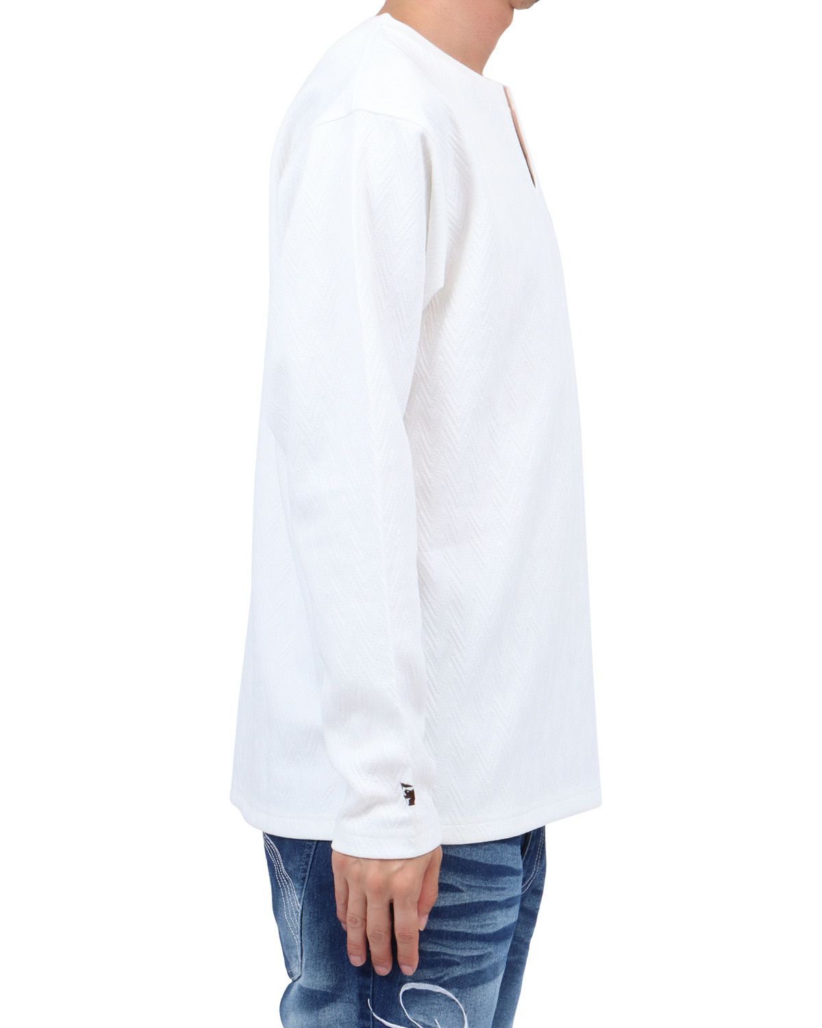 ホワイト：174cm62kg(Lサイズ着用)