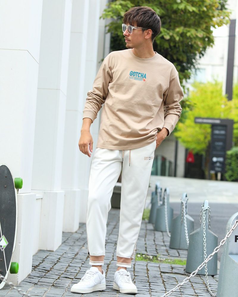 ベージュ：180cm/70kg(Lサイズ着用)