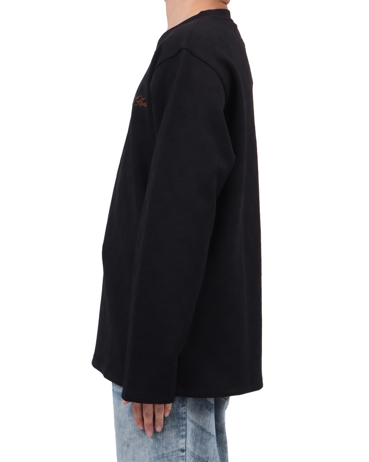 ブラック：173cm63kg(Lサイズ着用)