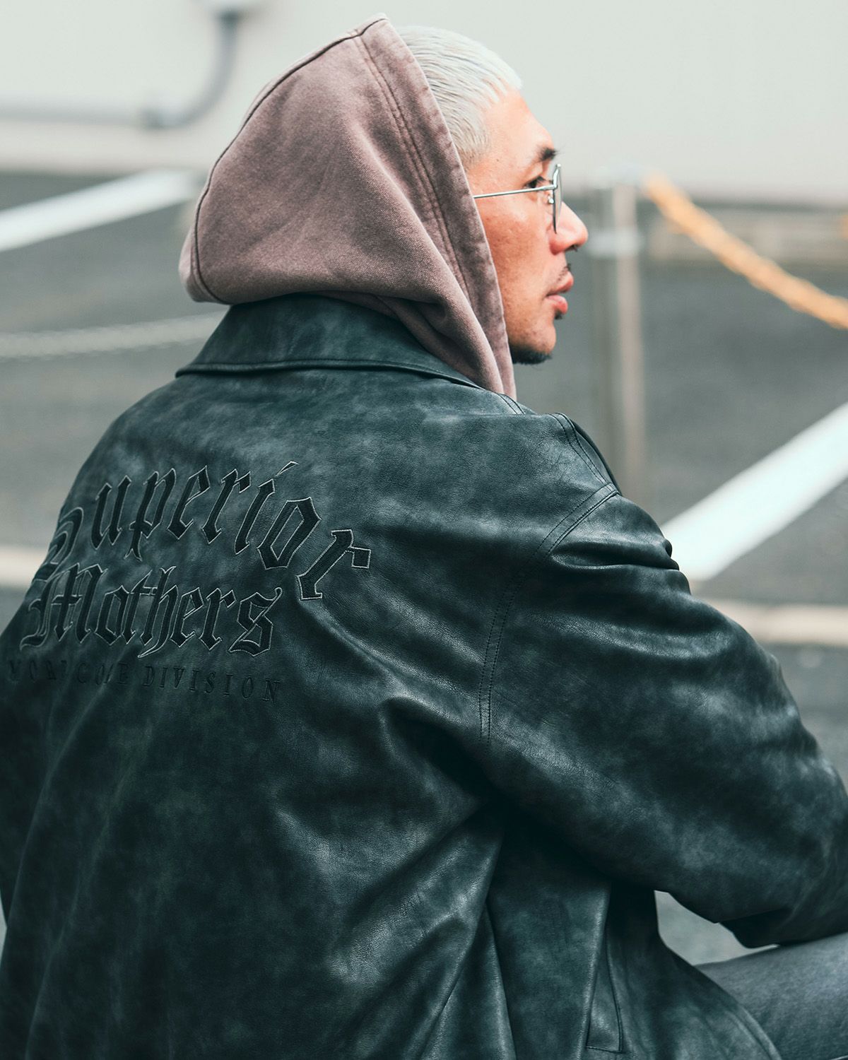 ブラック:183cm(Lサイズ着用)