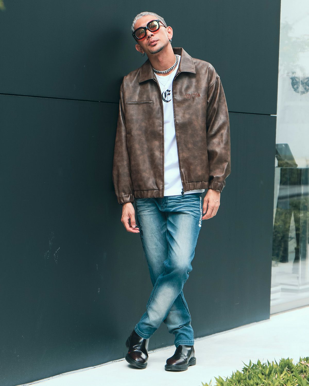 ブラウン:183cm(Lサイズ着用)