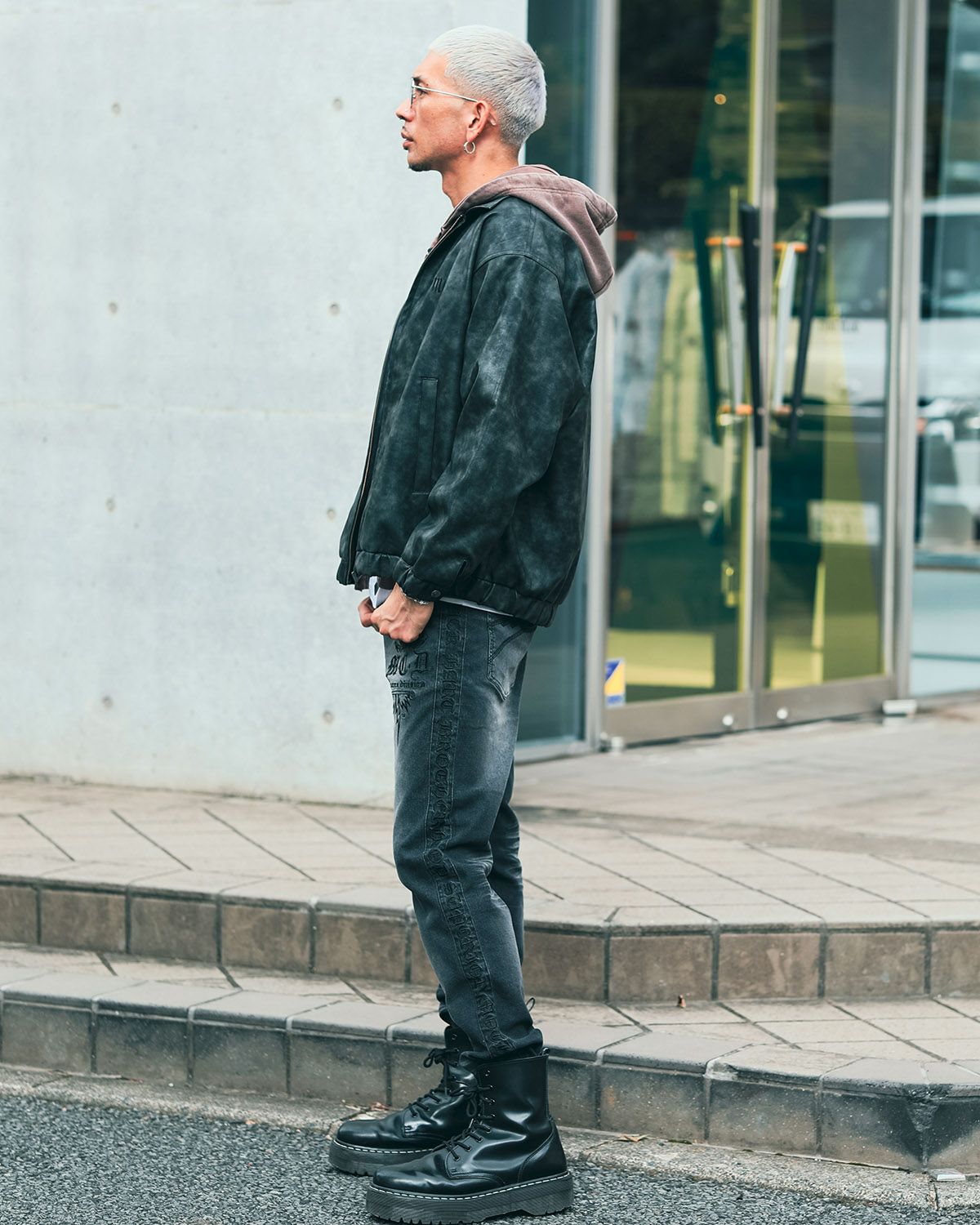 ブラック:183cm(Lサイズ着用)