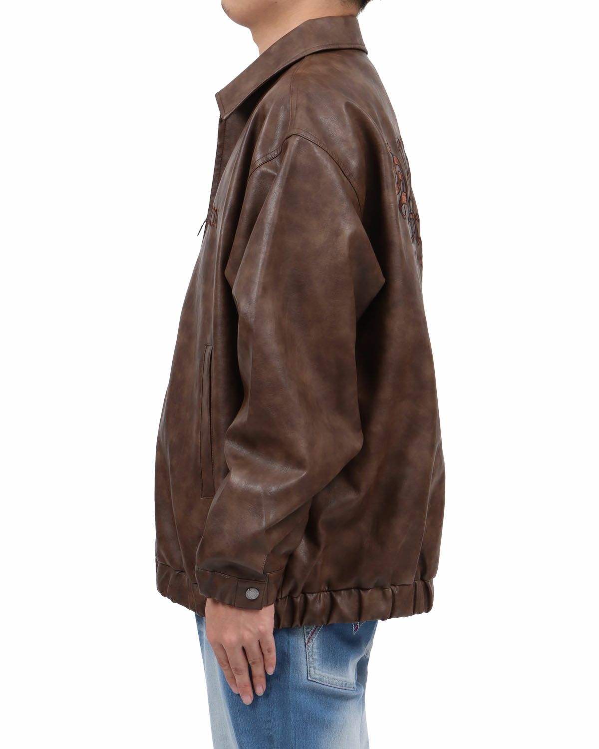 ブラウン：173cm63kg(Lサイズ着用)