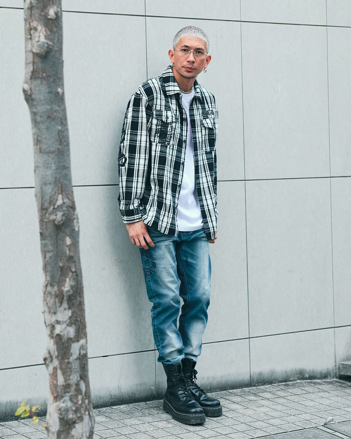 ホワイト:183cm(Lサイズ着用)