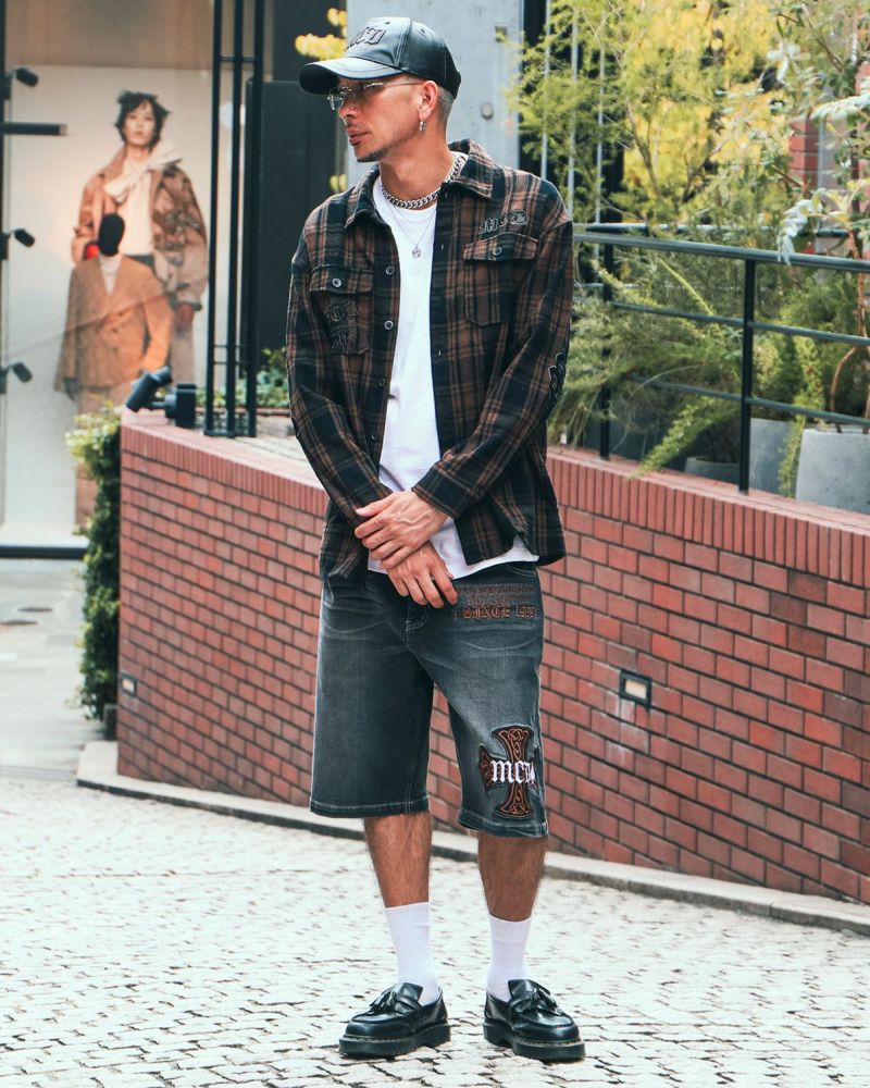 ブラウン:183cm(Lサイズ着用)