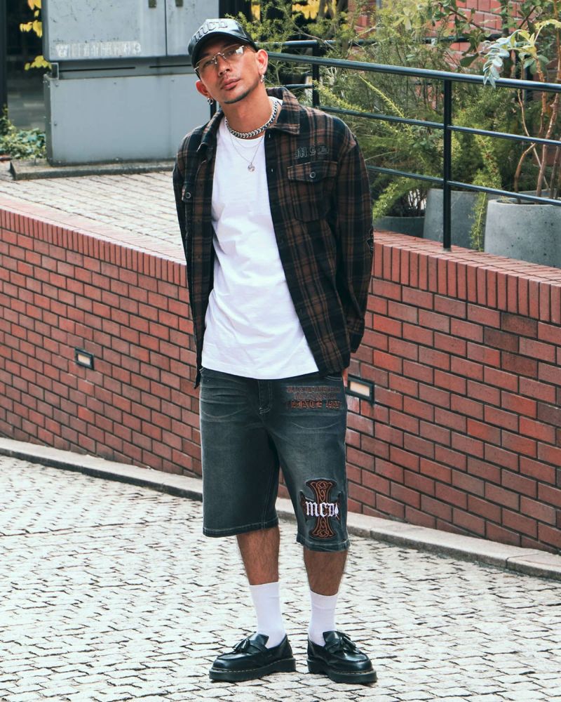 ブラウン:183cm(Lサイズ着用)