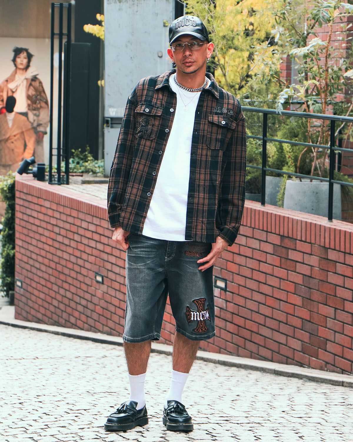 ブラウン:183cm(Lサイズ着用)