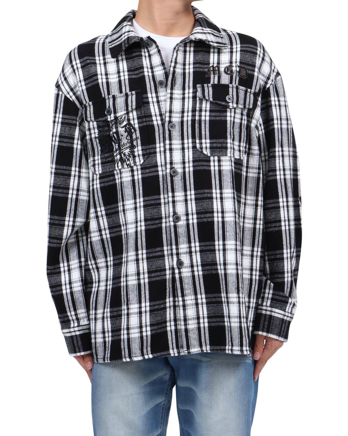 ホワイト：173cm63kg(Lサイズ着用)