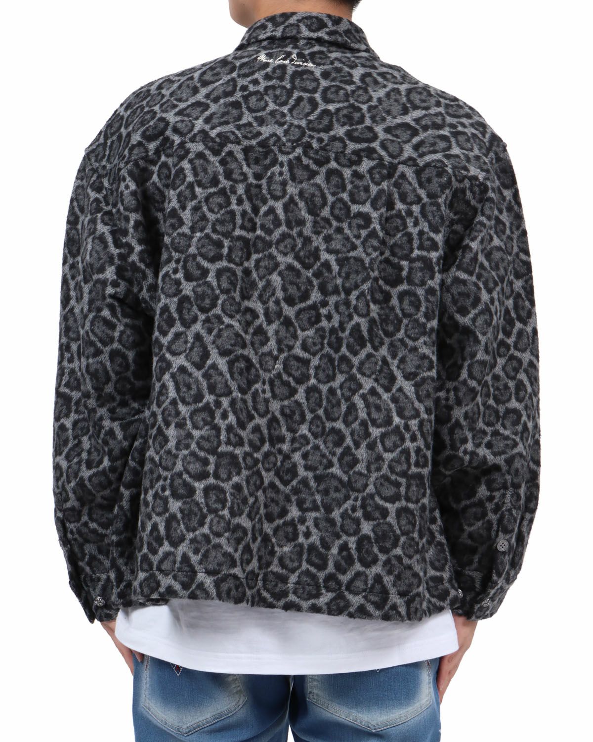 ソノタ：173cm63kg(Lサイズ着用)