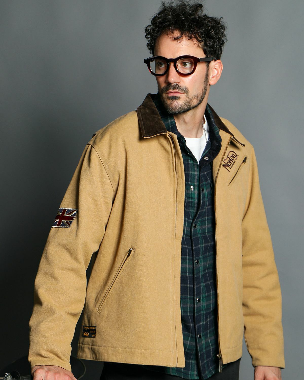 キャメル：186cm(XLサイズ着用)