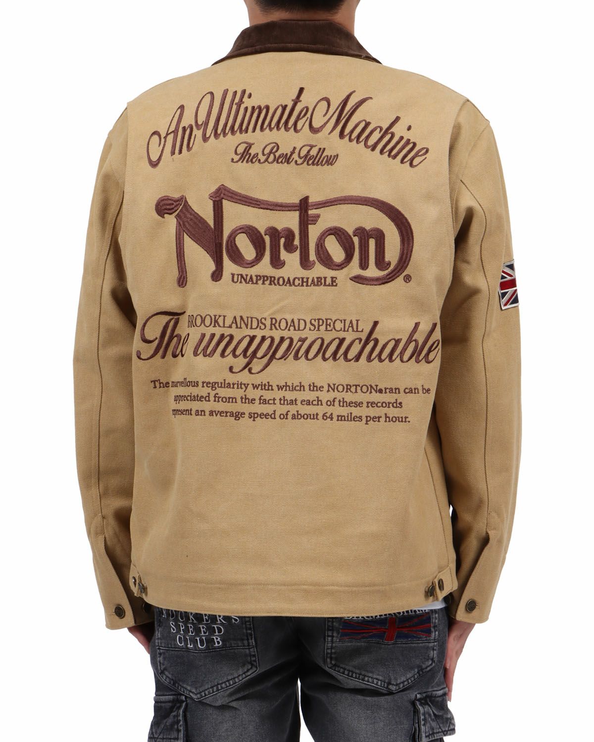 キャメル：173cm63kg(Lサイズ着用)