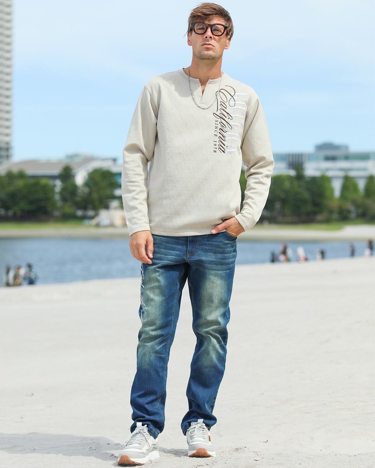 インディゴ：183cm/70kg(Lサイズ着用)