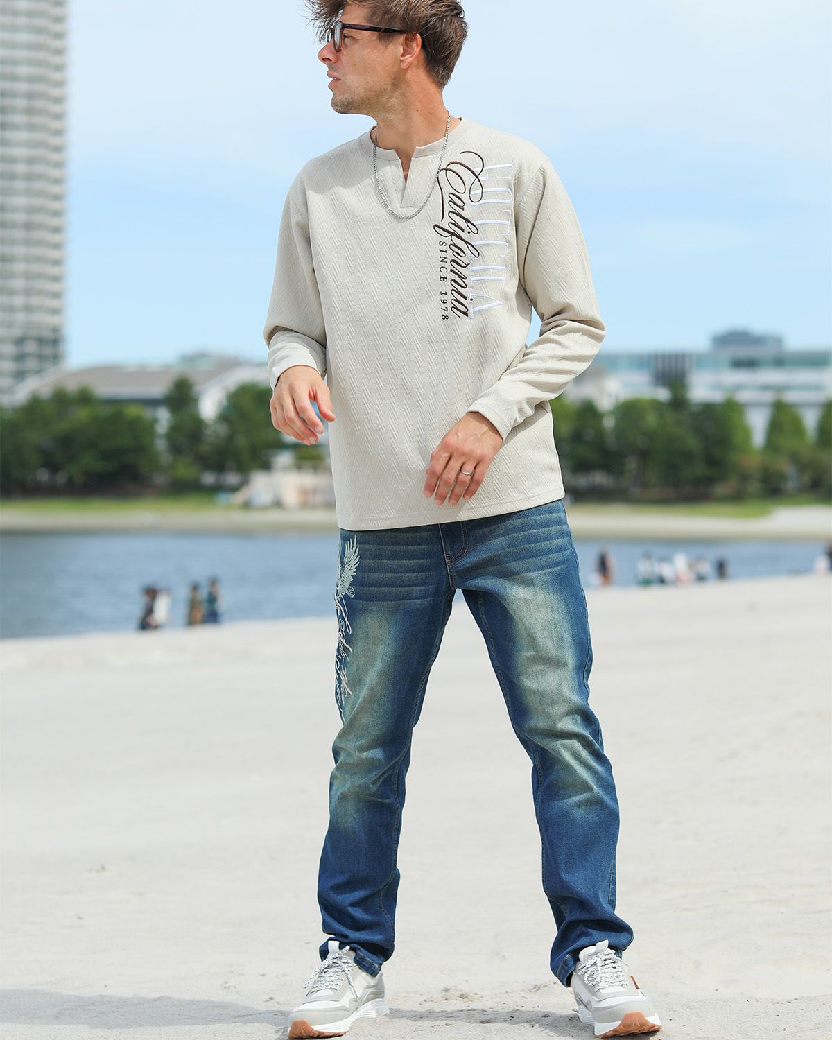 インディゴ：183cm/70kg(Lサイズ着用)