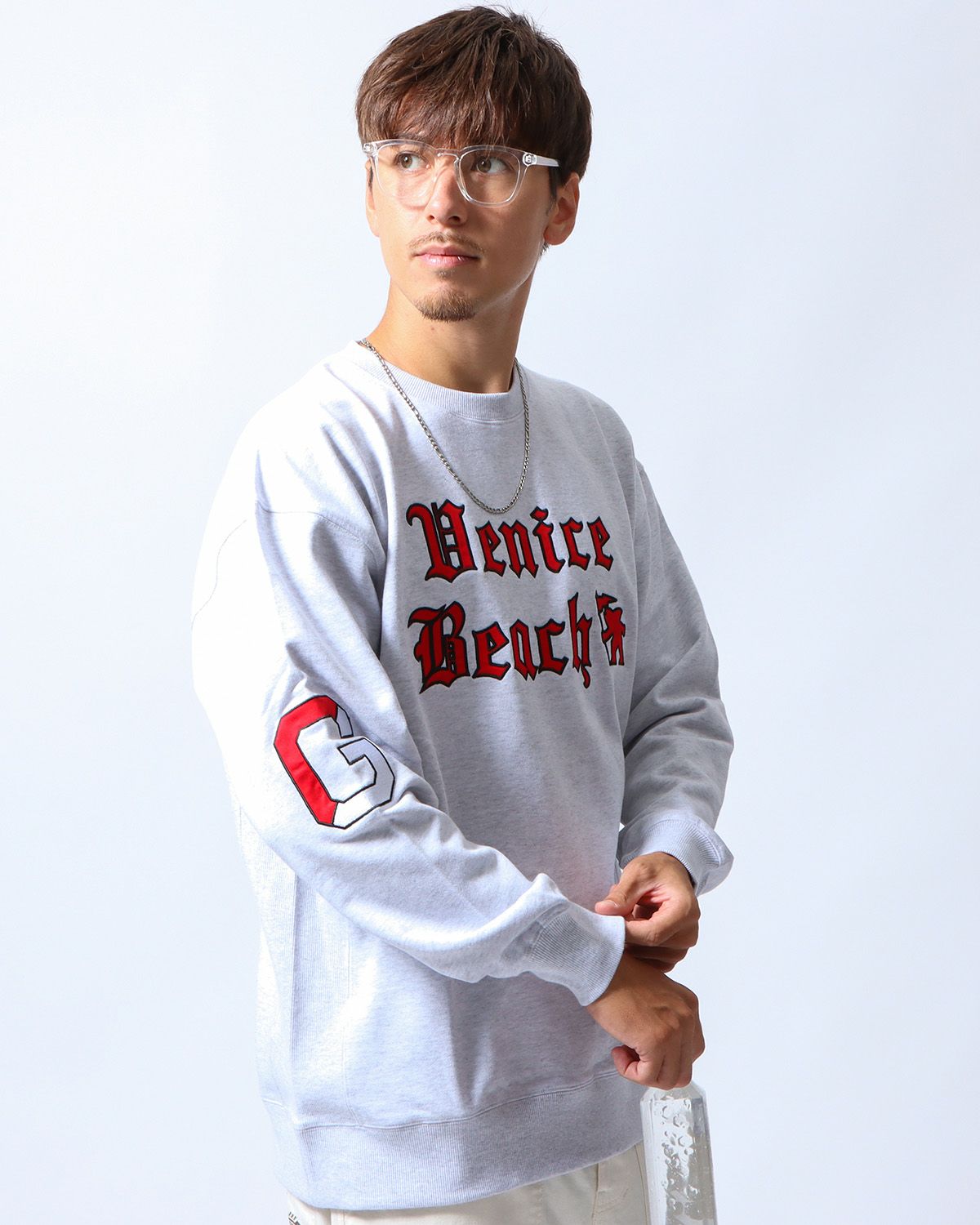 シロモク：180cm/70kg(Lサイズ着用)