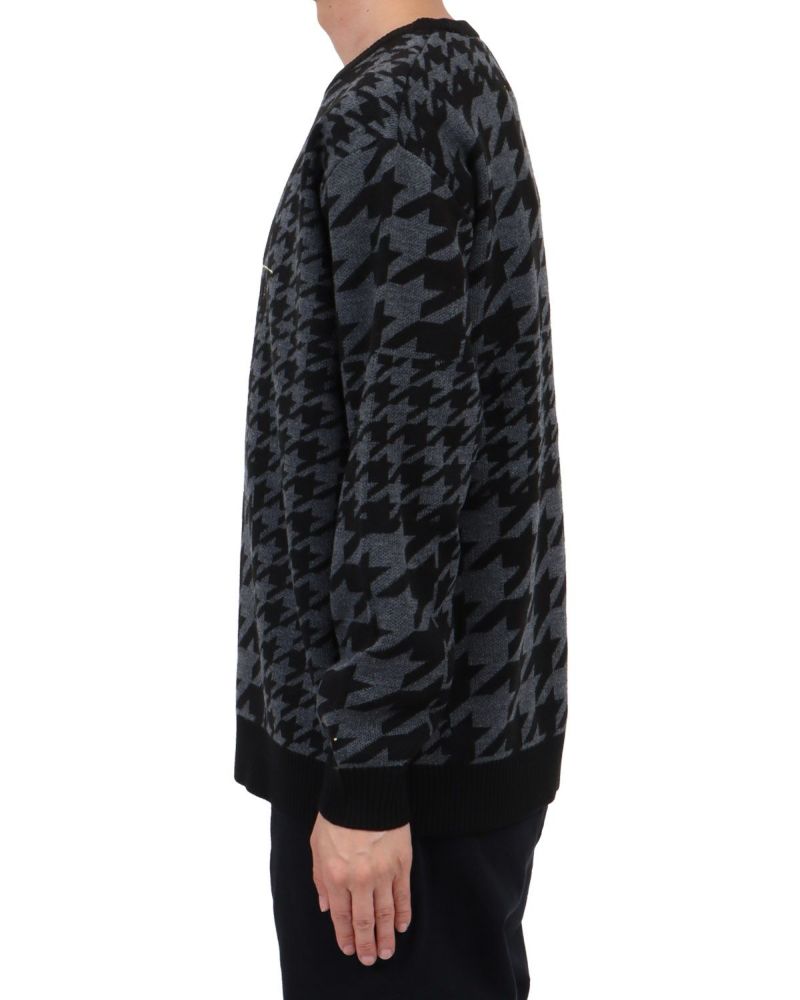 ブラック：174cm62kg(Lサイズ着用)