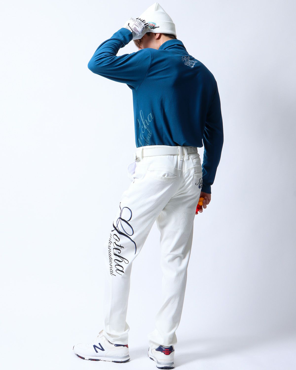 エメラルドグリーン：180cm/70kg(Lサイズ着用)