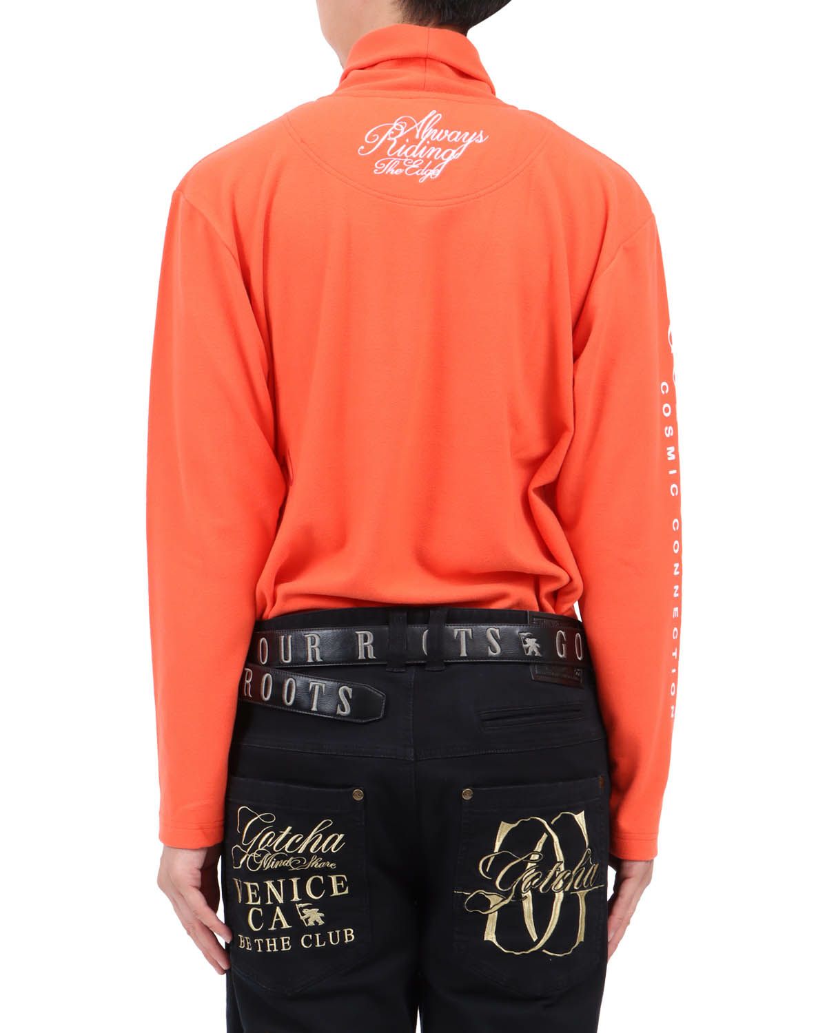 オレンジ：174cm62kg(Lサイズ着用)