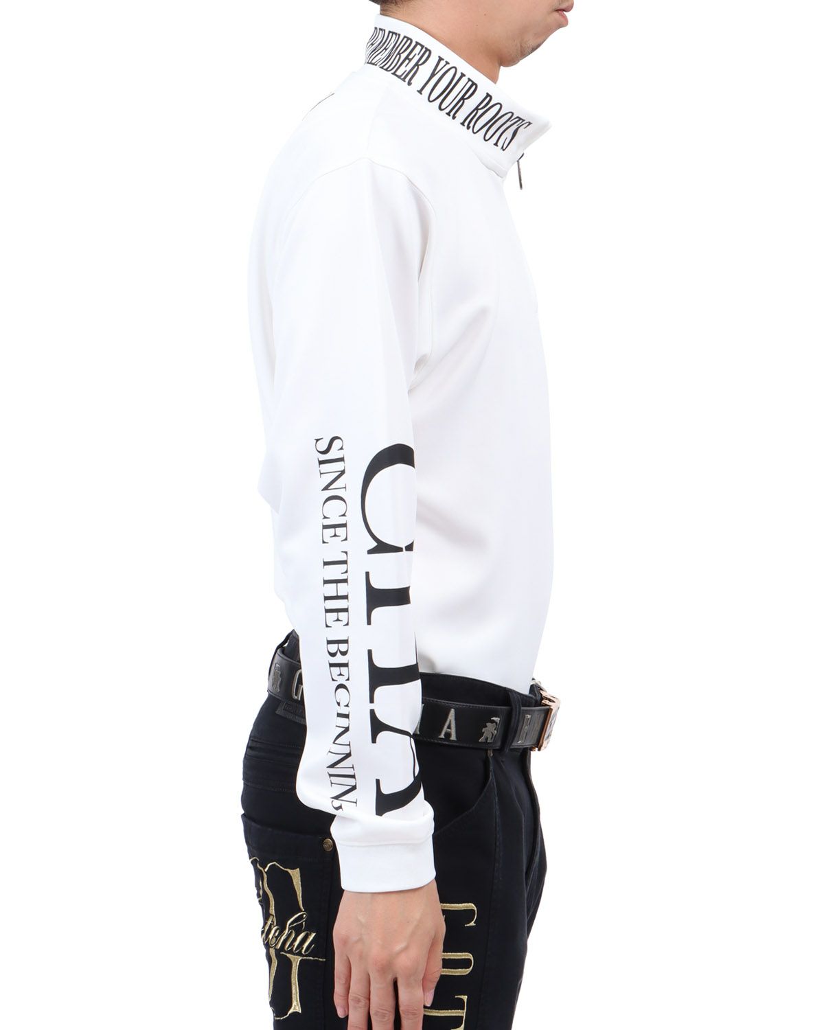 ホワイト：174cm62kg(Lサイズ着用)