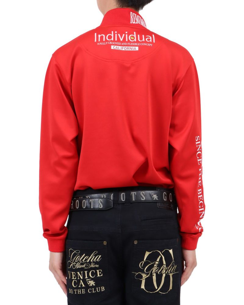 レッド：174cm62kg(Lサイズ着用)