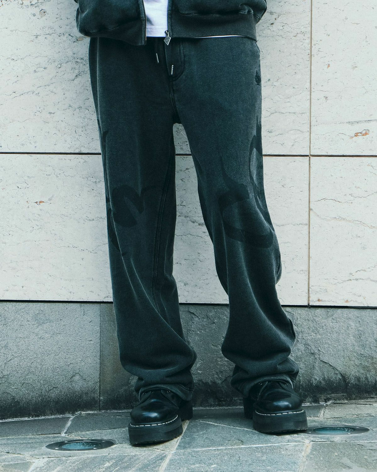 ブラック183cm(Lサイズ着用)