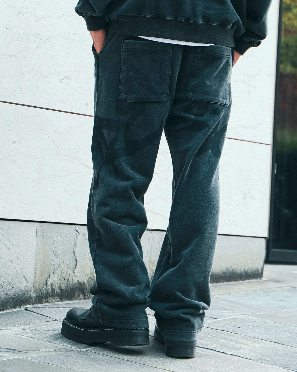 ブラック183cm(Lサイズ着用)