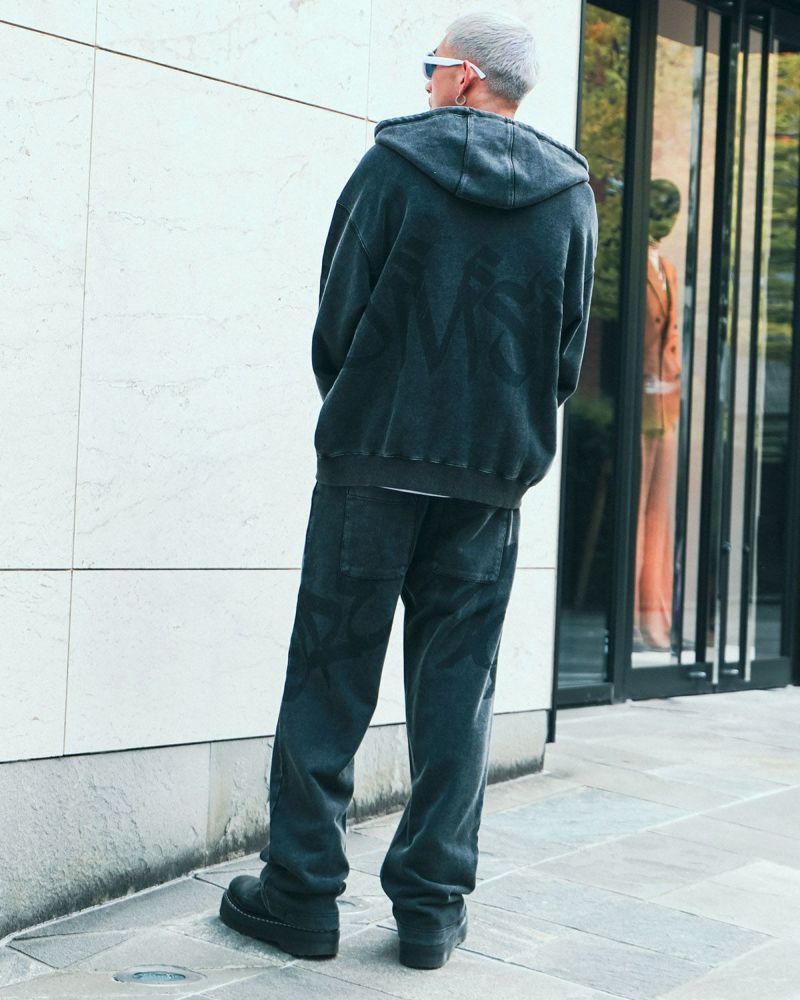 ブラック183cm(Lサイズ着用)