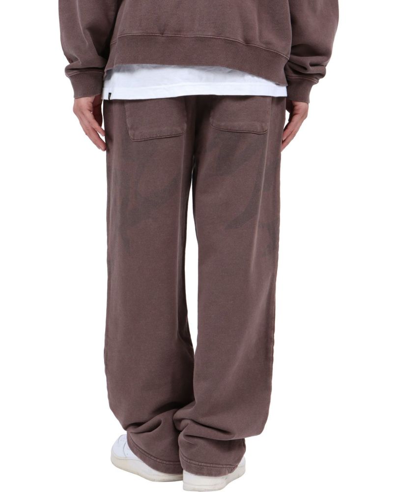 ブラウン：174cm62kg(Lサイズ着用)