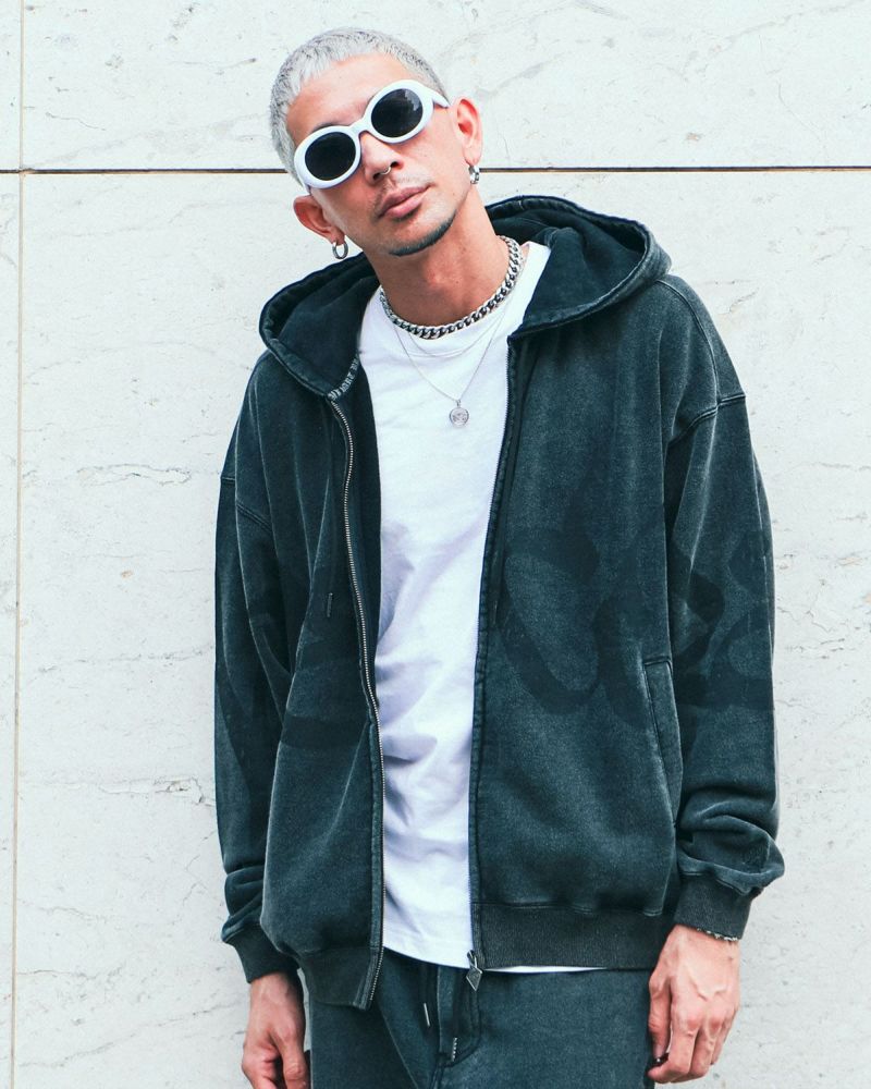 ブラック:183cm(Lサイズ着用)