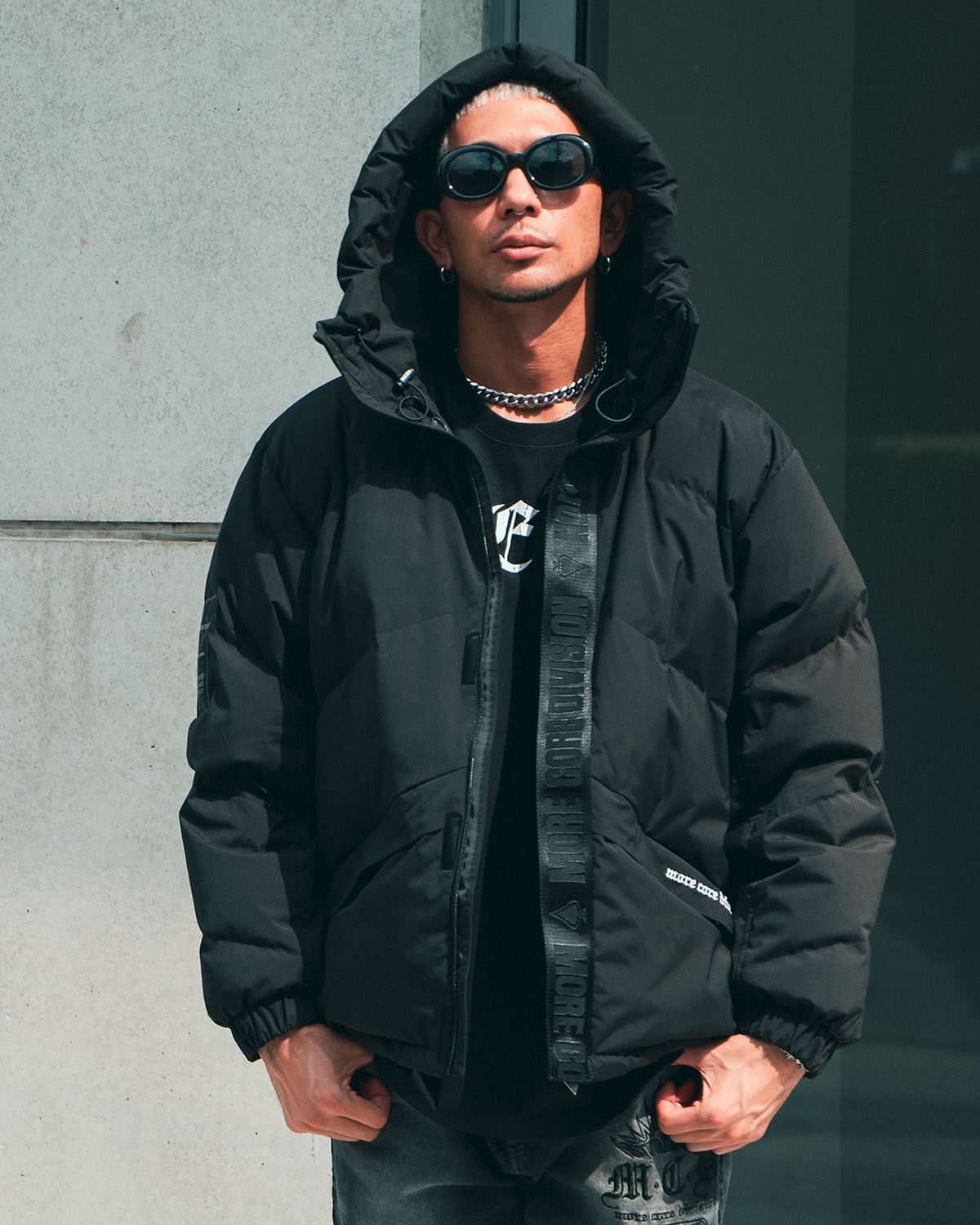 ブラック:183cm(XLサイズ着用)