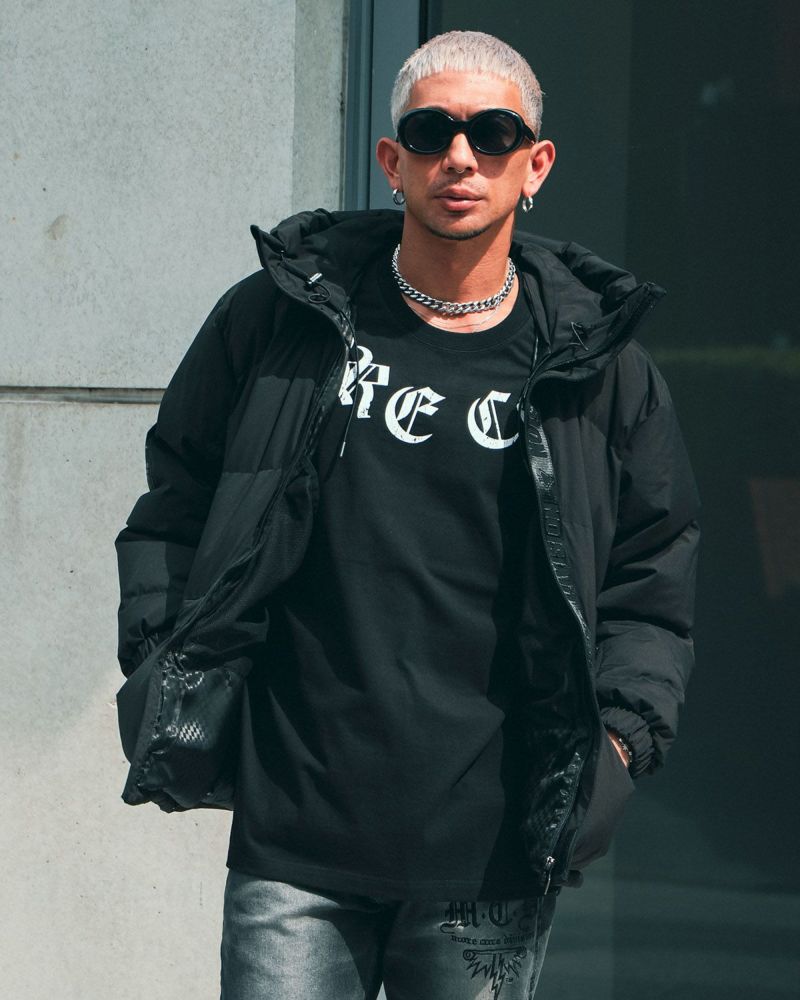 ブラック:183cm(XLサイズ着用)