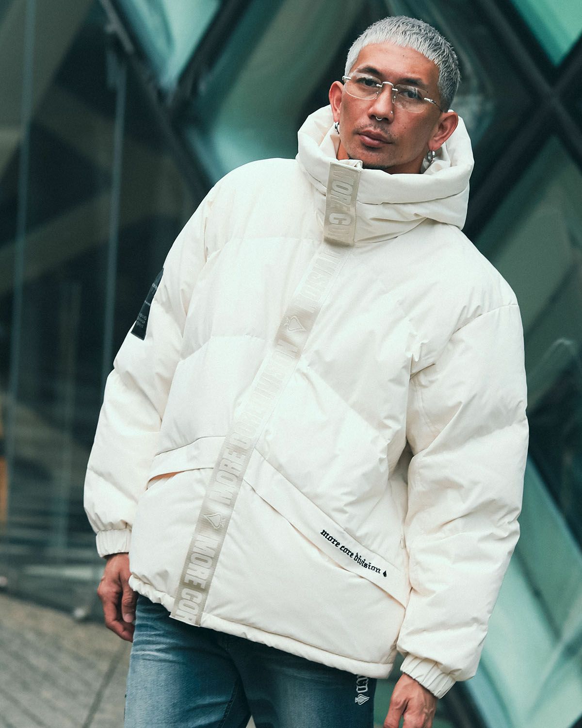 オフホワイト:183cm(XLサイズ着用)