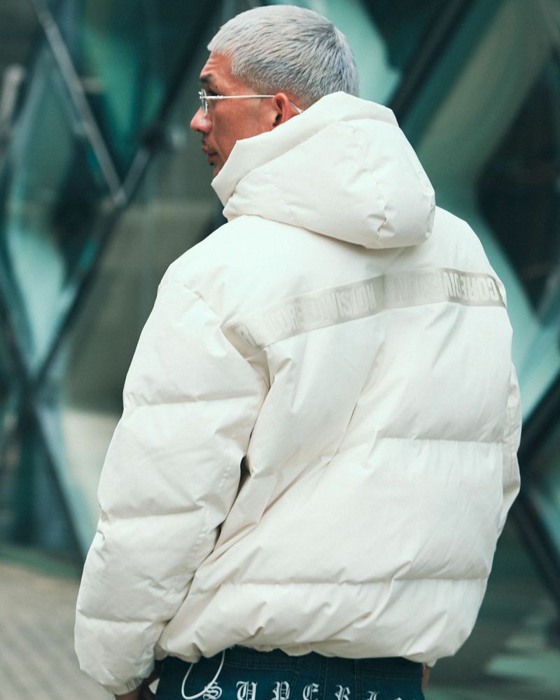 オフホワイト:183cm(XLサイズ着用)